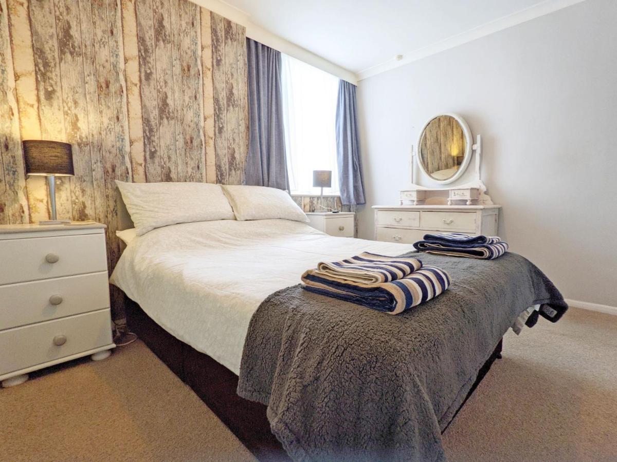Stonesthrow - Bognor Regis Villa Exterior foto