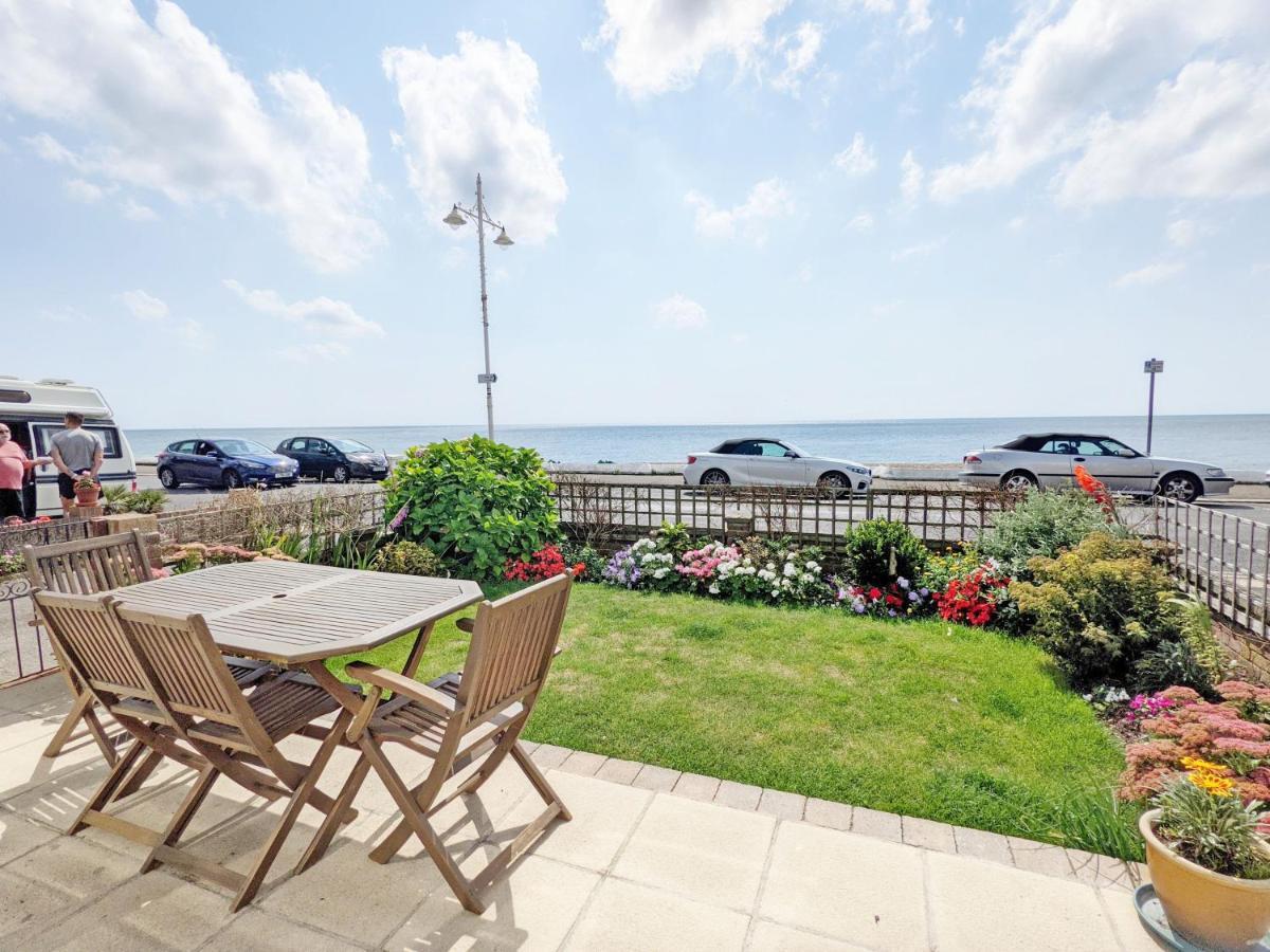Stonesthrow - Bognor Regis Villa Exterior foto